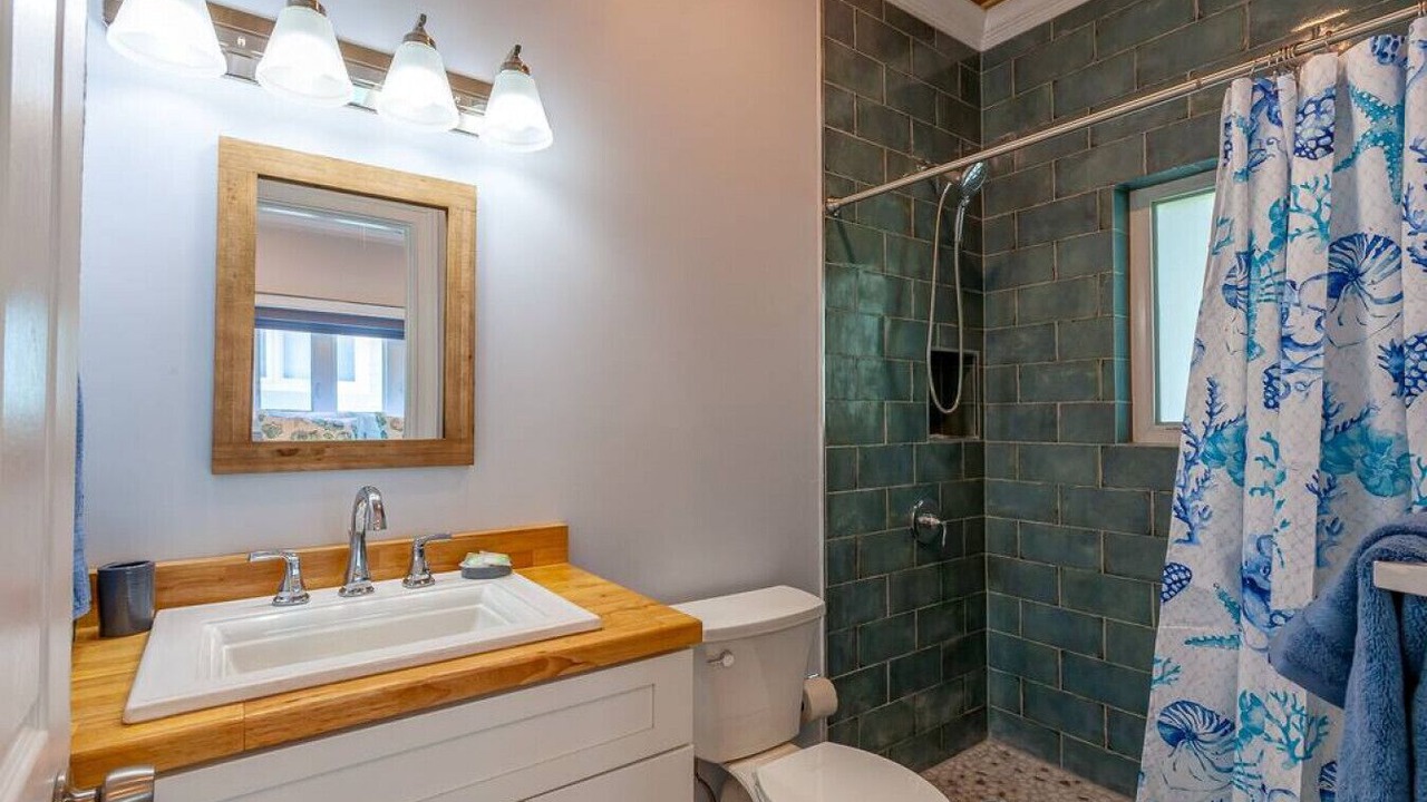 Photo of Bathroom in Great Guana Cay