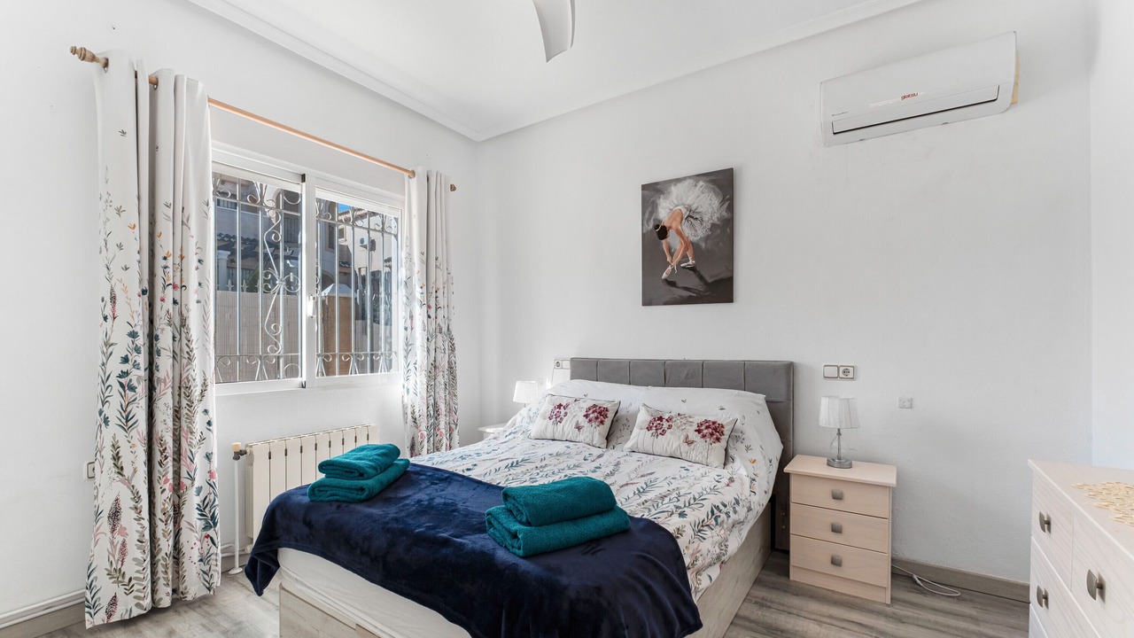 Photo of Bedroom in San Miguel de Salinas