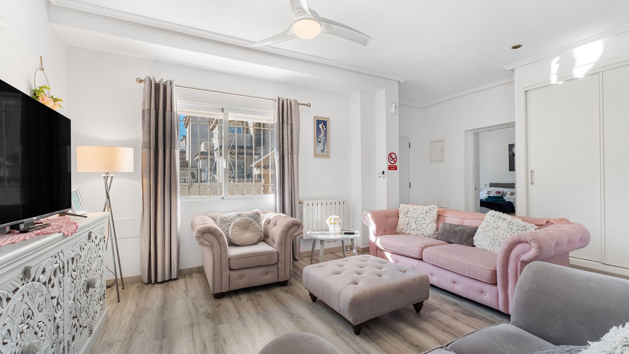 Photo of Livingroom in San Miguel de Salinas