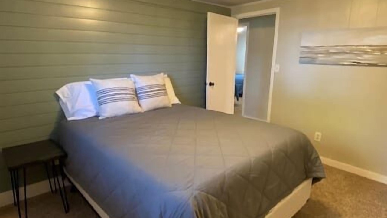 Photo of Bedroom in Cadillac