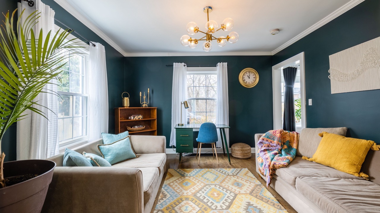 Photo of Livingroom in Skokie