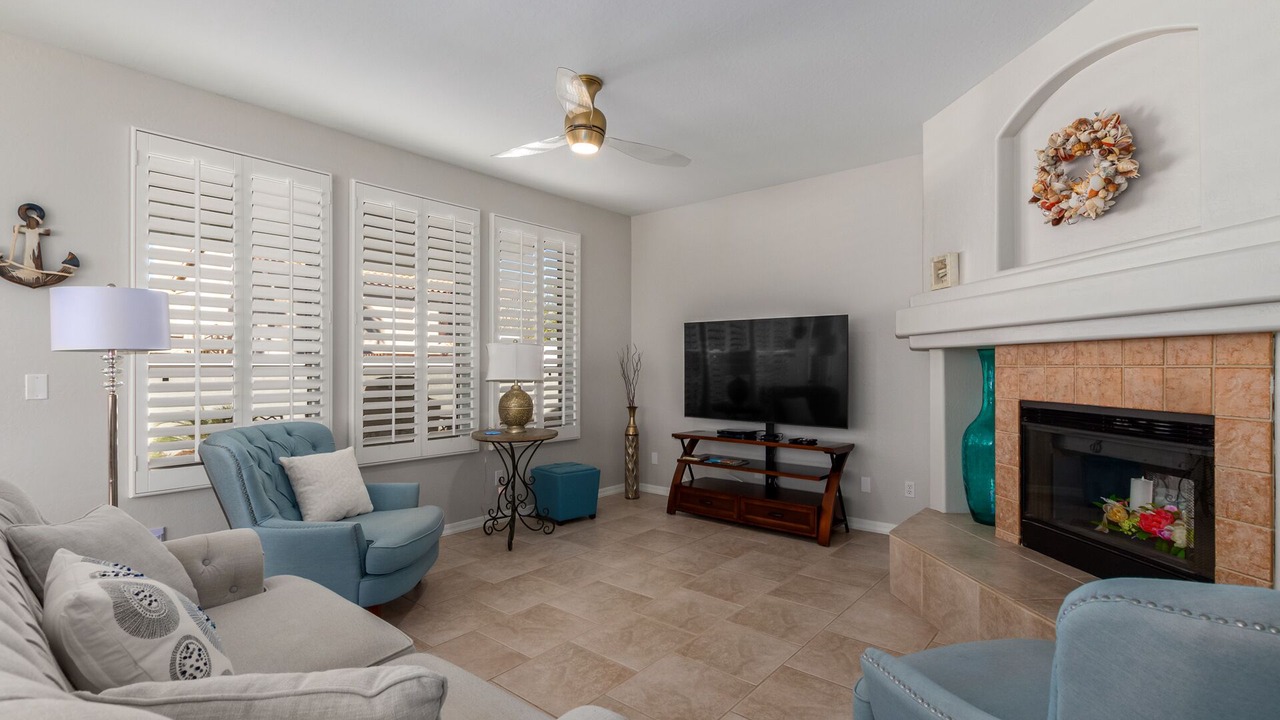 Photo of Livingroom in Red Mountain Ranch