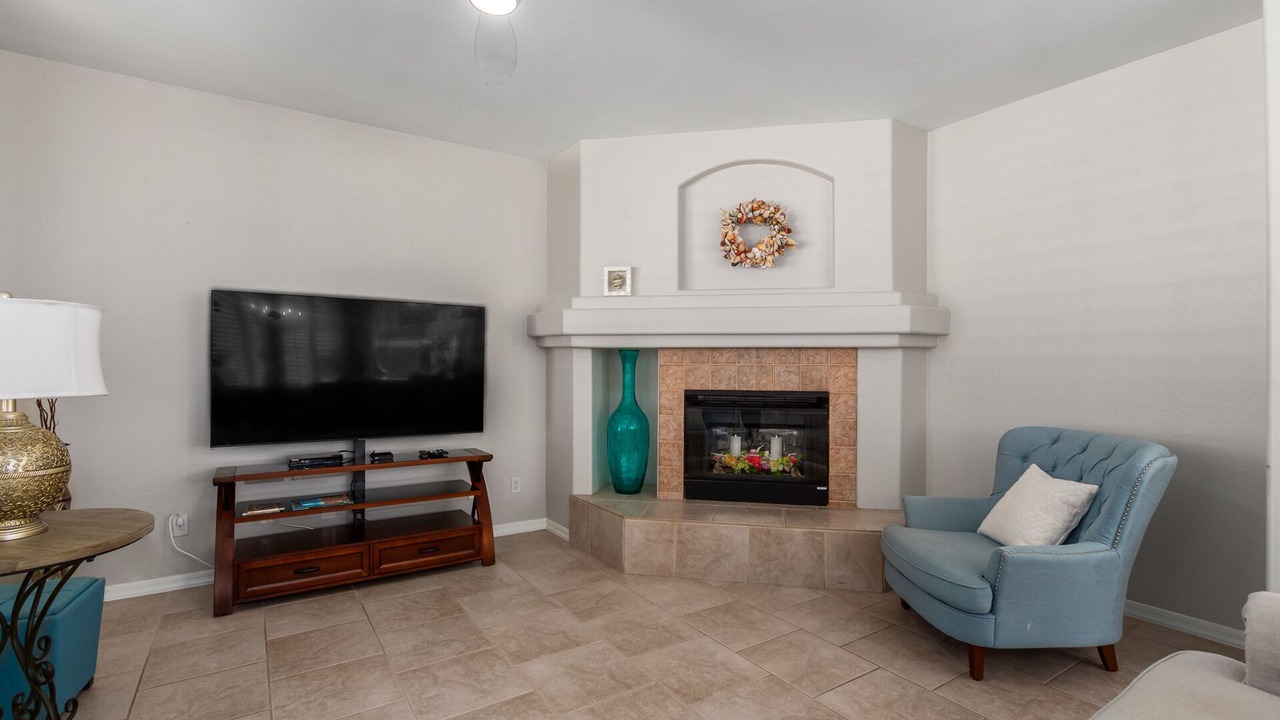 Photo of Livingroom in Red Mountain Ranch