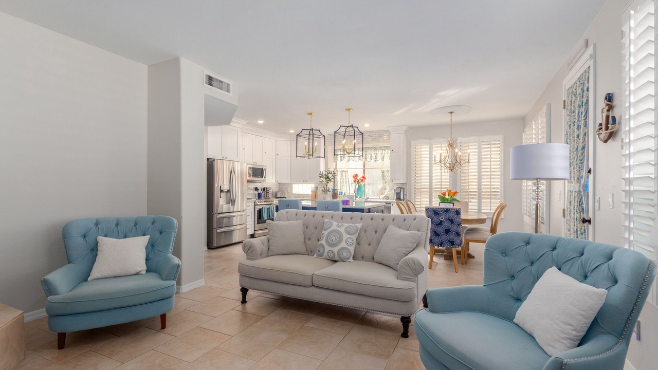 Photo of Livingroom in Red Mountain Ranch