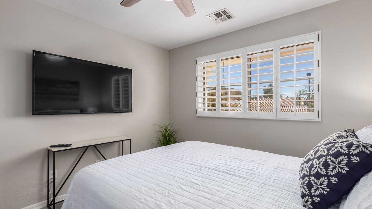 Photo of Bedroom in Red Mountain Ranch