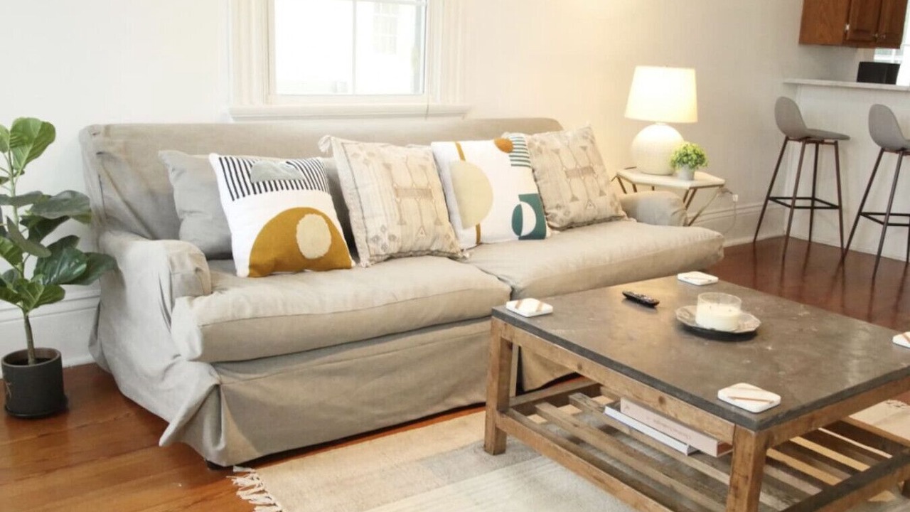 Photo of Livingroom in West Riverside