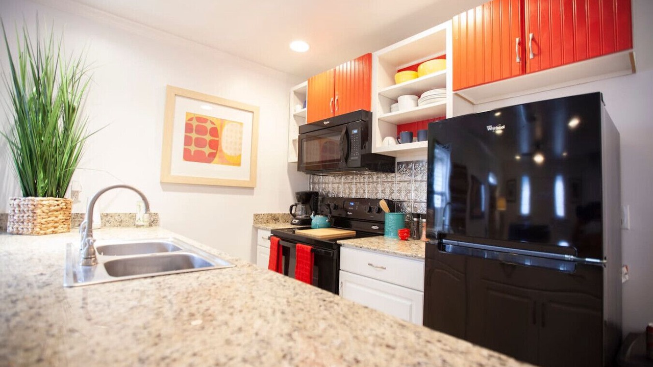 Photo of Kitchen in West Riverside