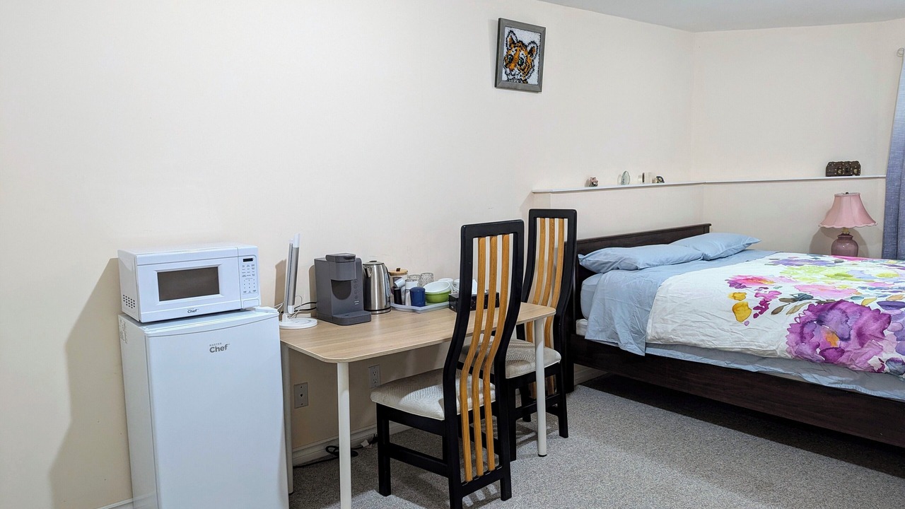 Photo of Bedroom in Westwood Plateau