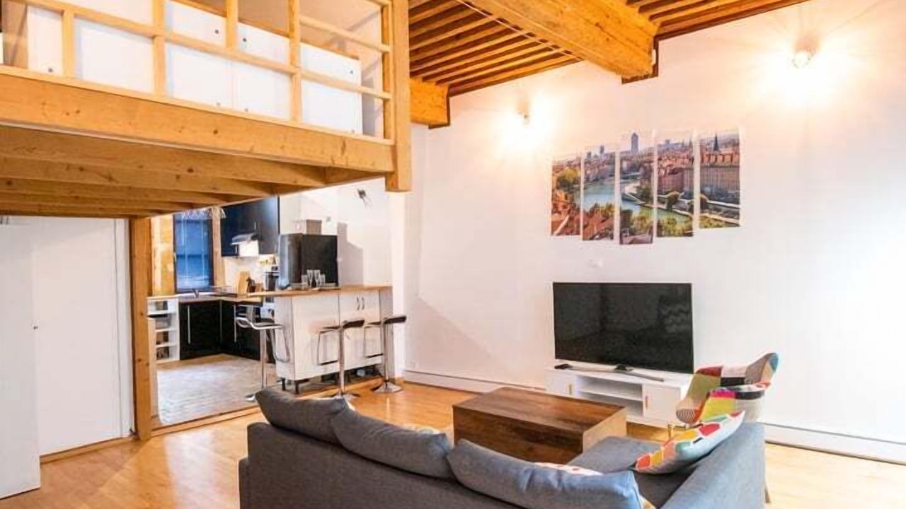 Photo of Livingroom in Old Lyon