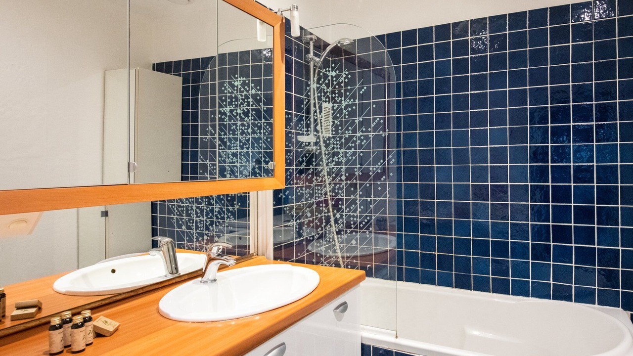 Photo of Bathroom in Old Lyon