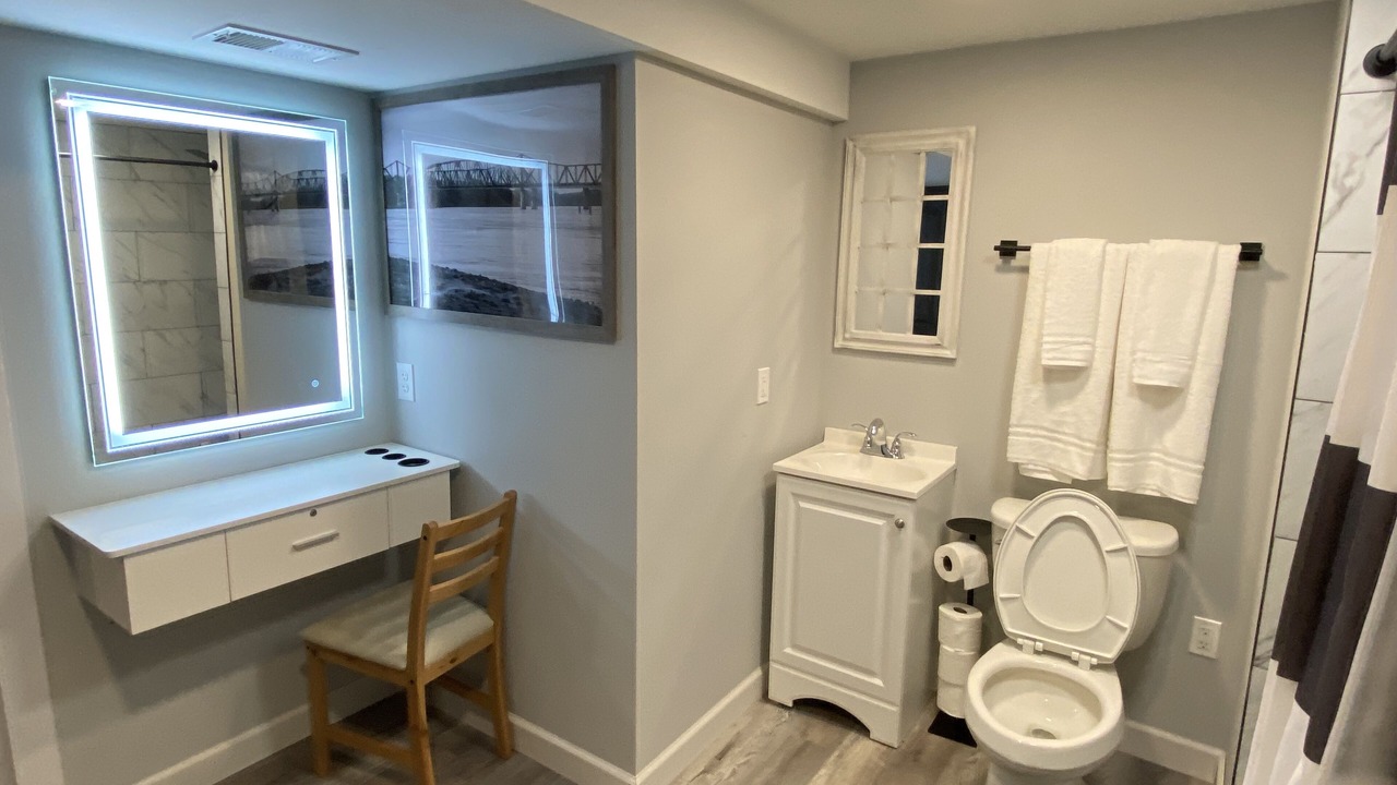 Photo of Bathroom in Maryland Heights