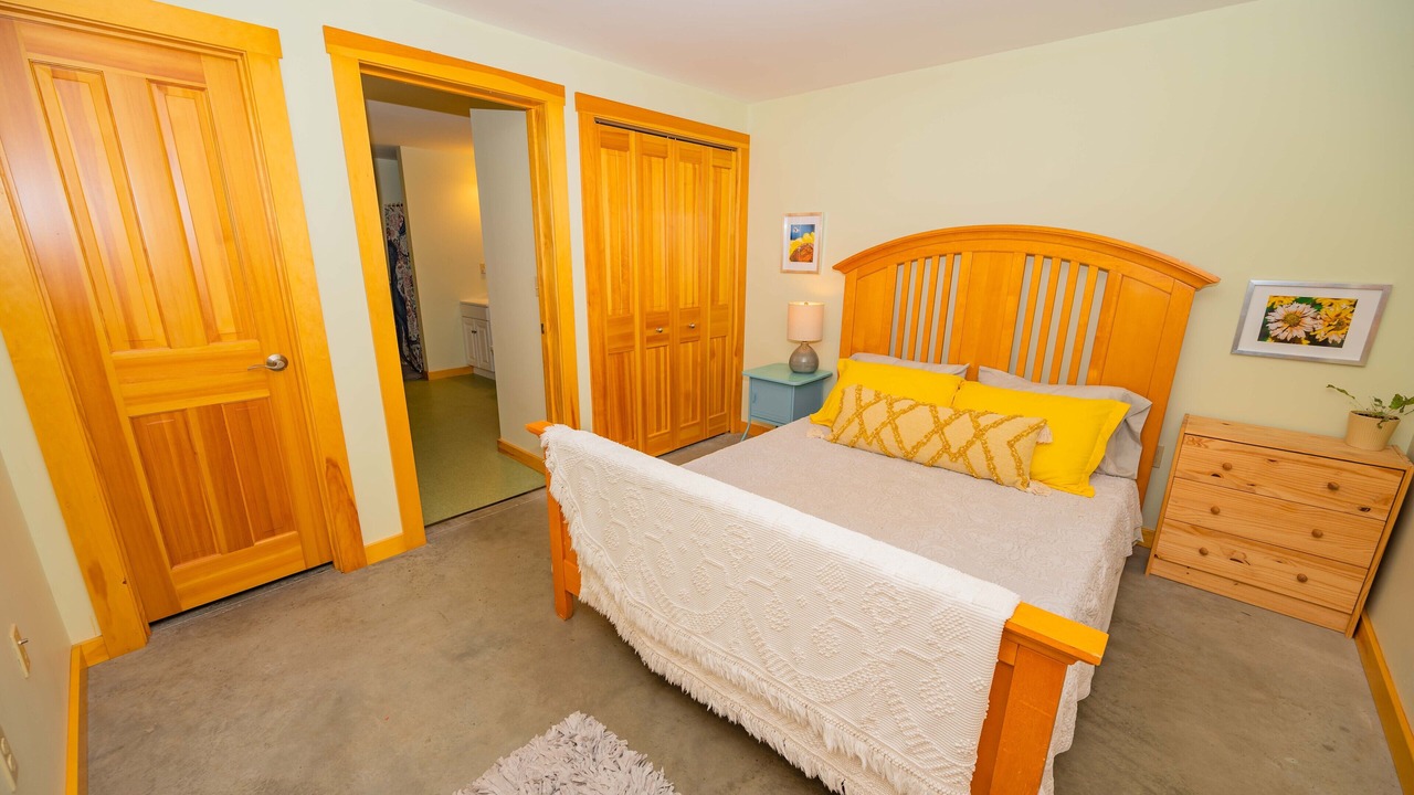 Photo of Bedroom in Northfield