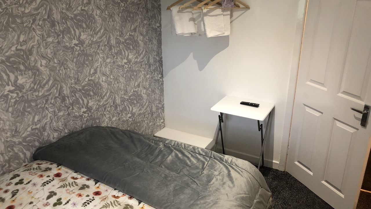 Photo of Bedroom in Failsworth