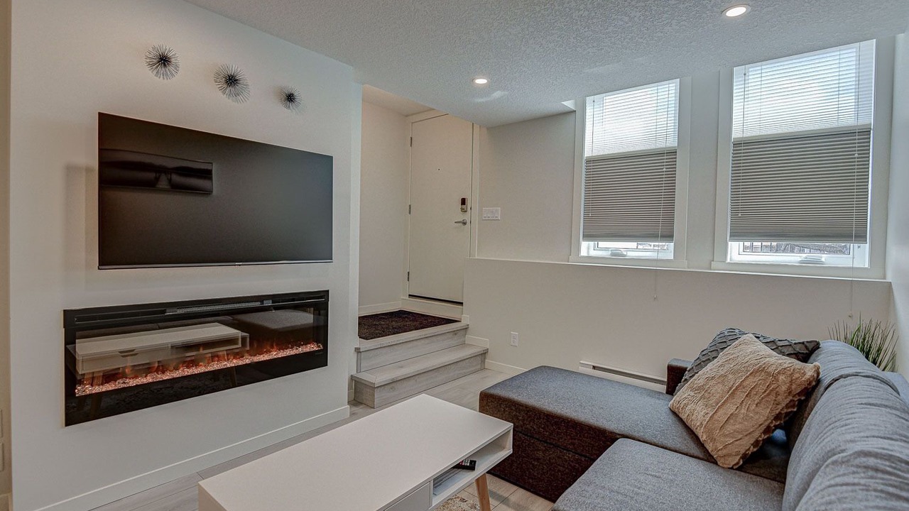 Photo of Livingroom in Southeast Calgary