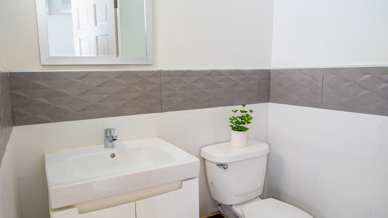 Photo of Bathroom in Cole Bay