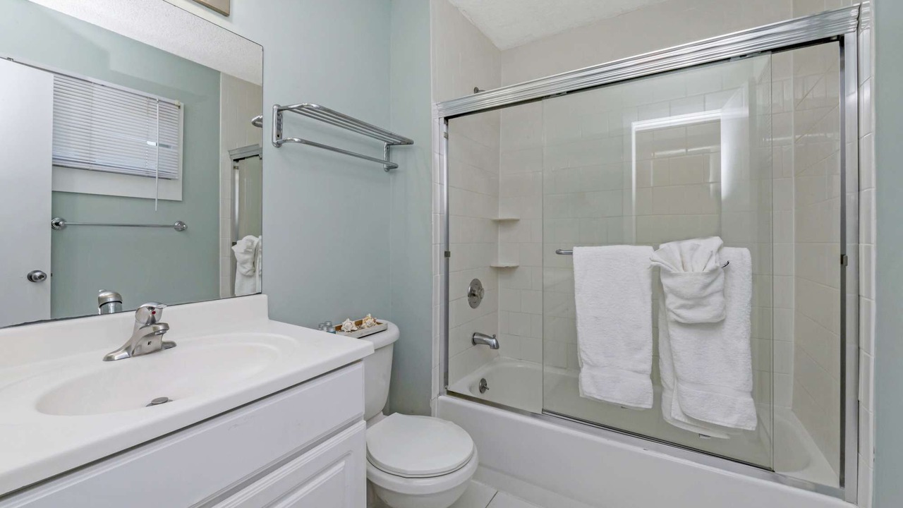 Photo of Bathroom in Napeague