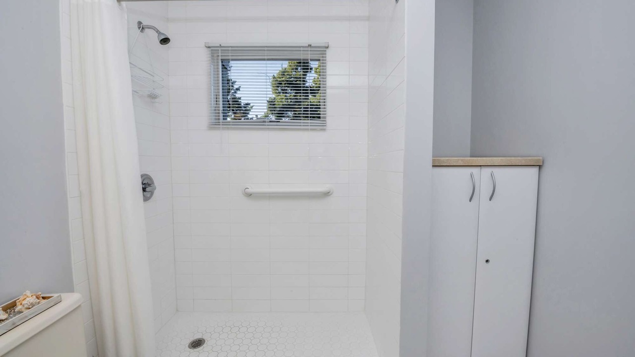 Photo of Bathroom in Napeague