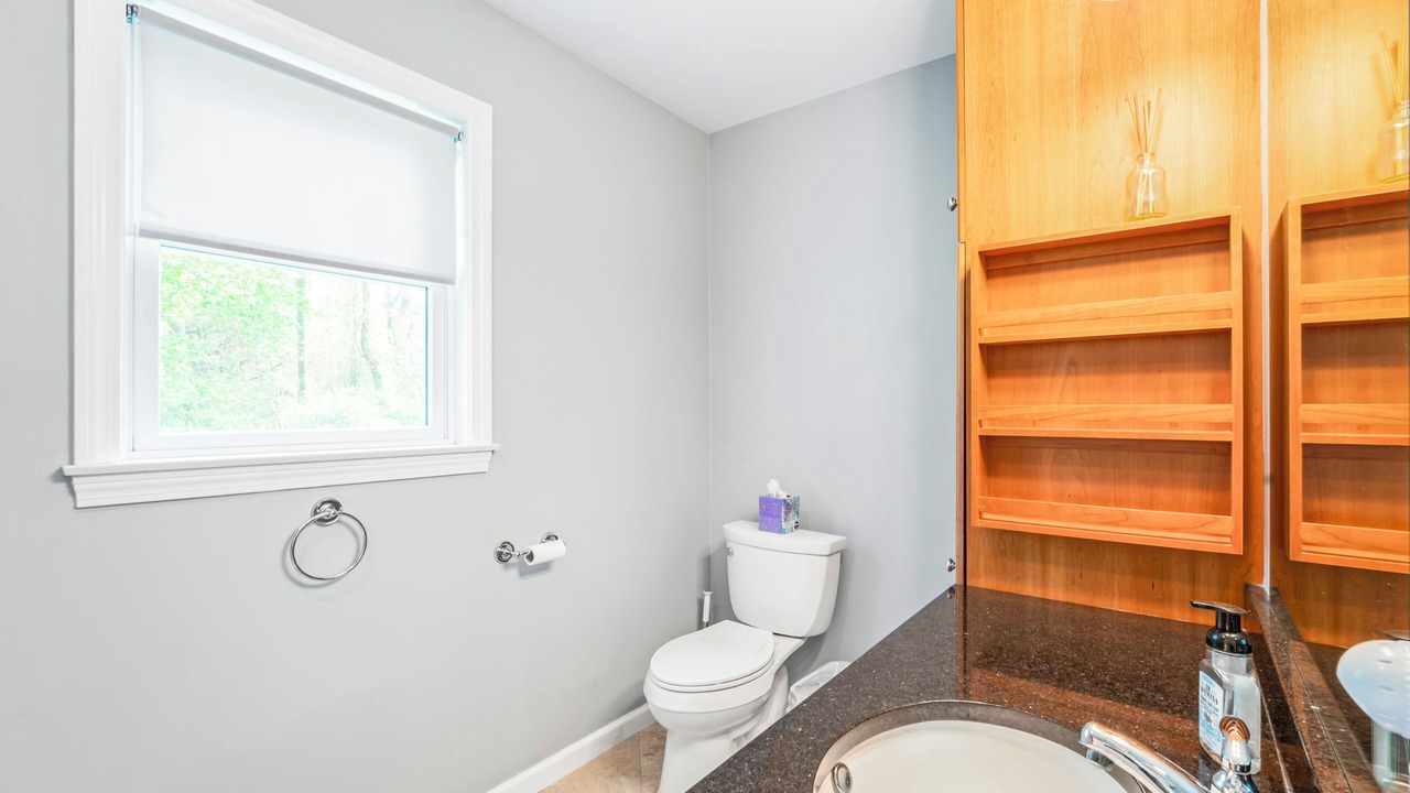 Photo of Bathroom in Old Lyme