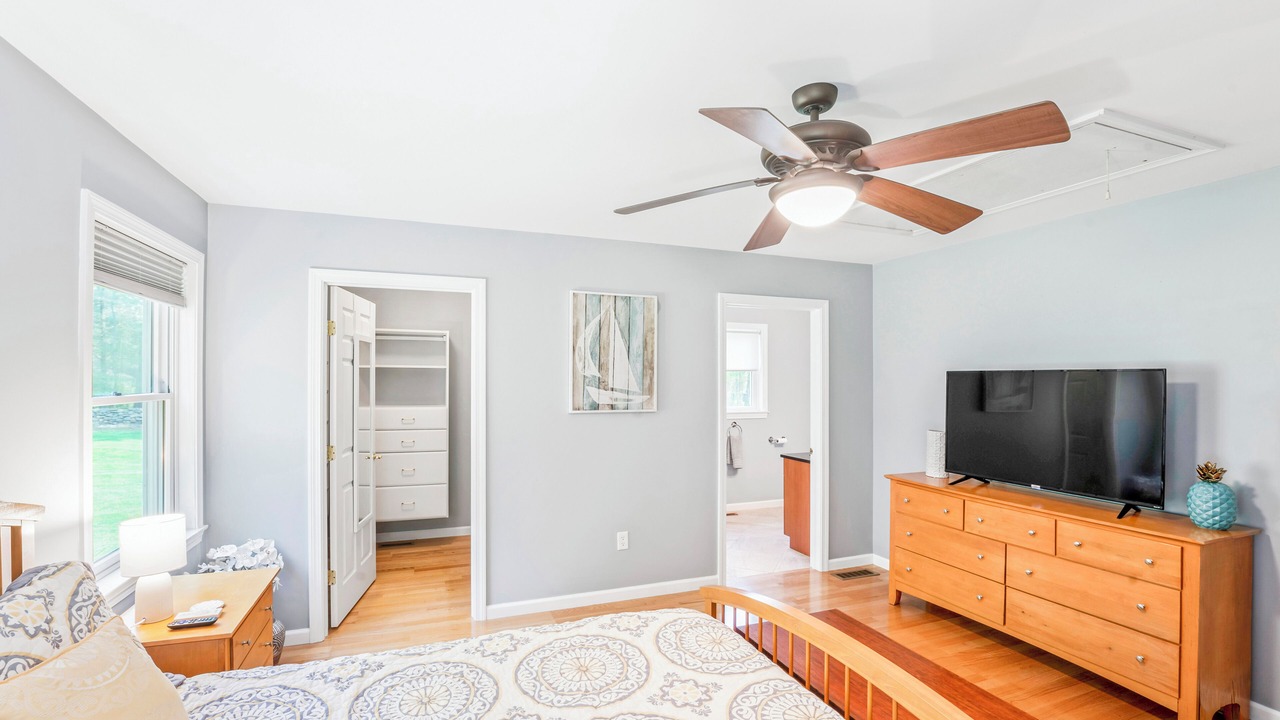 Photo of Bedroom in Old Lyme