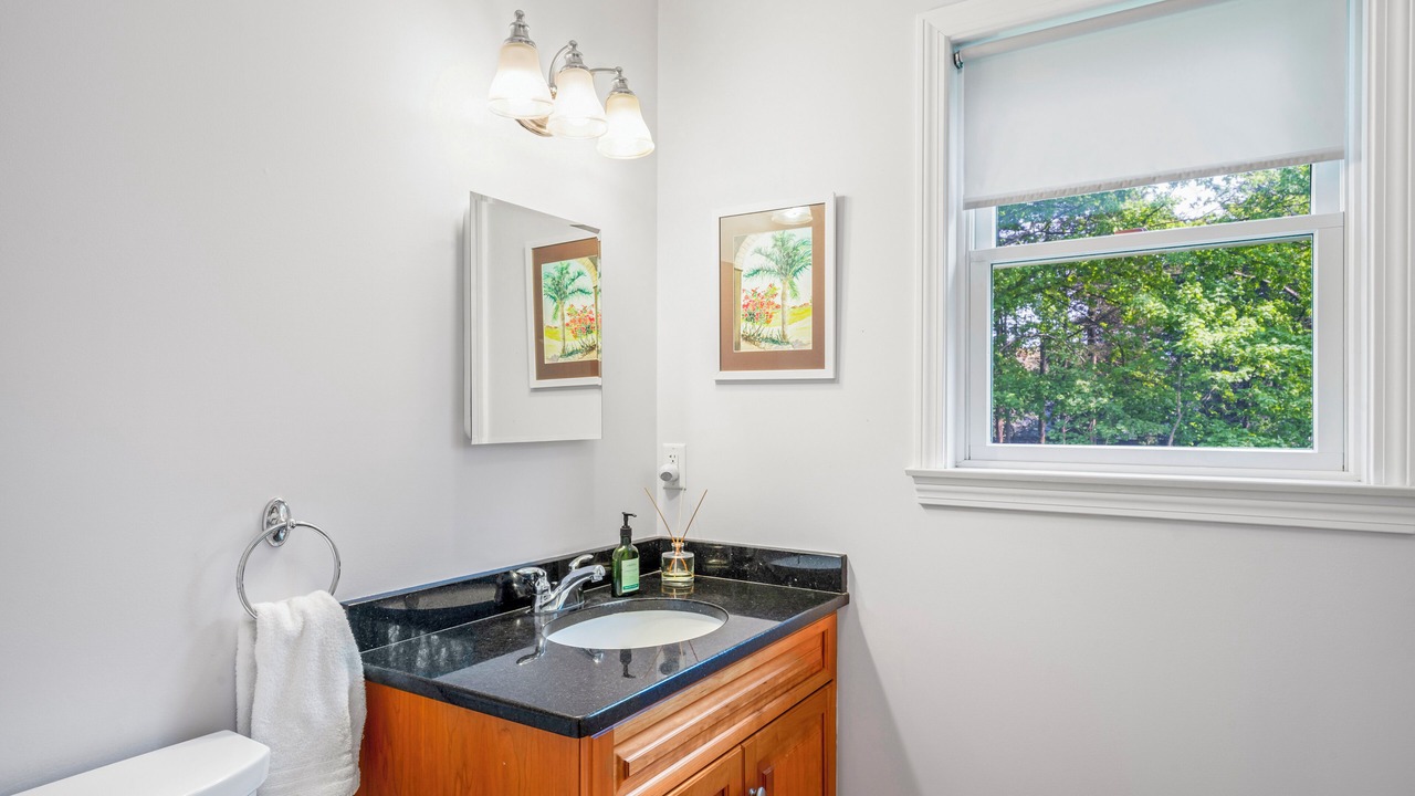 Photo of Bathroom in Old Lyme