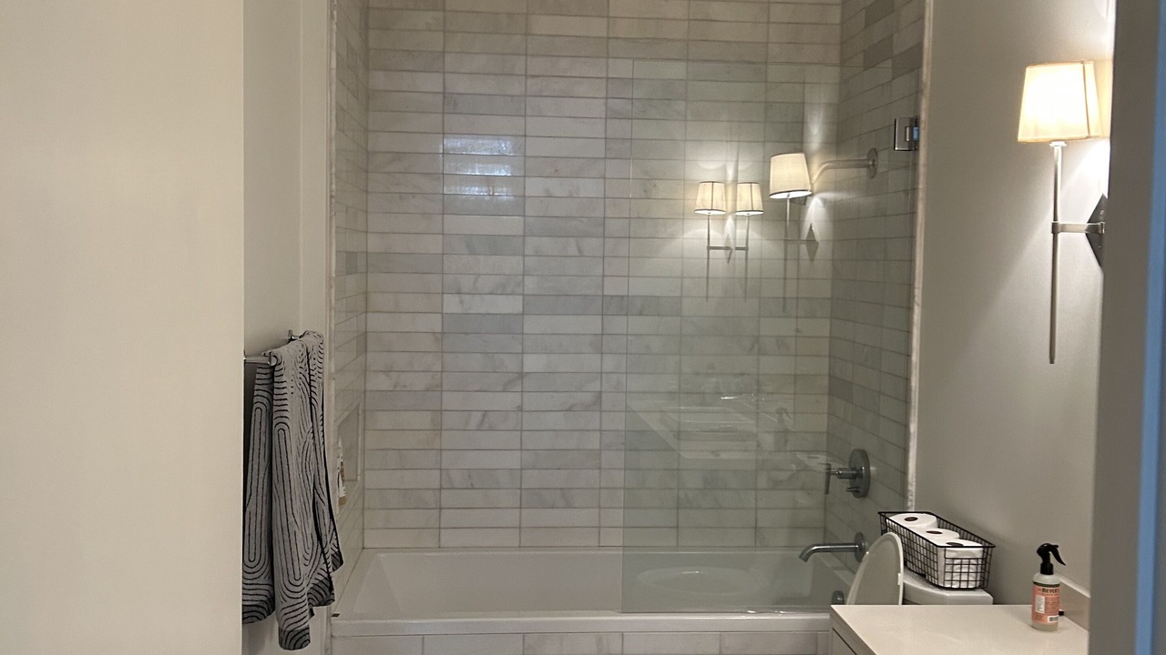 Photo of Bathroom in West Riverside
