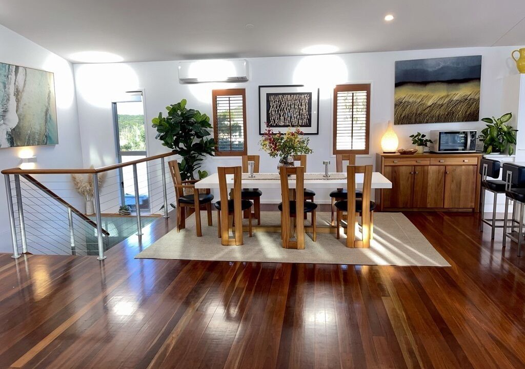 Photo of Livingroom in Sunrise Beach