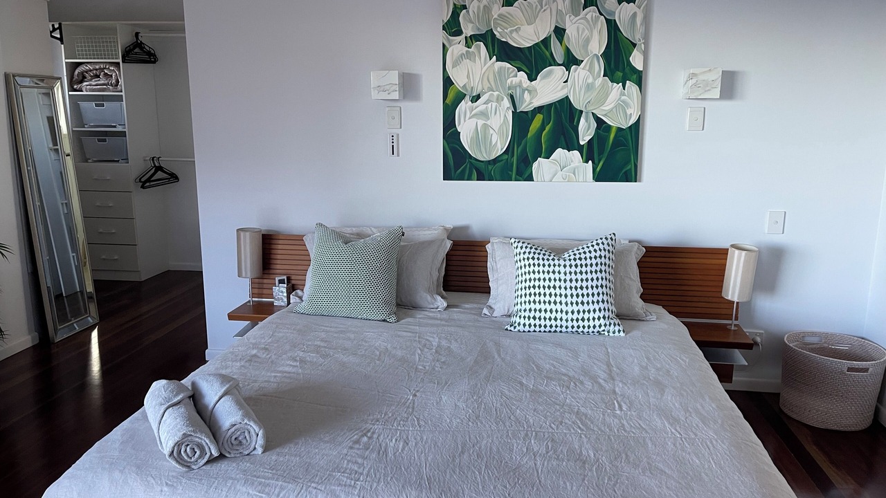 Photo of Bedroom in Sunrise Beach