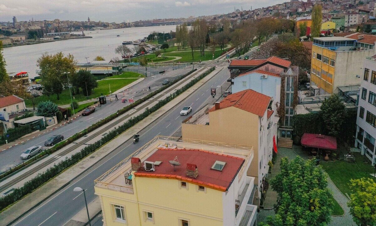 Photo of Outdoor in Istanbul City Center