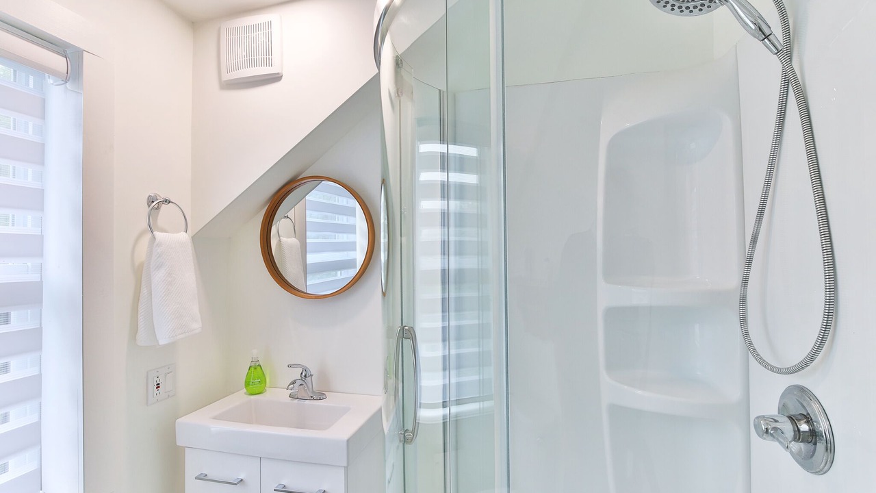 Photo of Bathroom in Knowlton