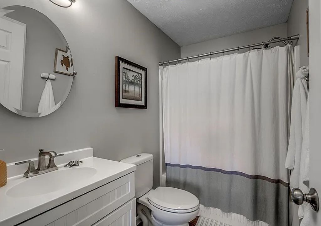 Photo of Bathroom in Pawleys Island