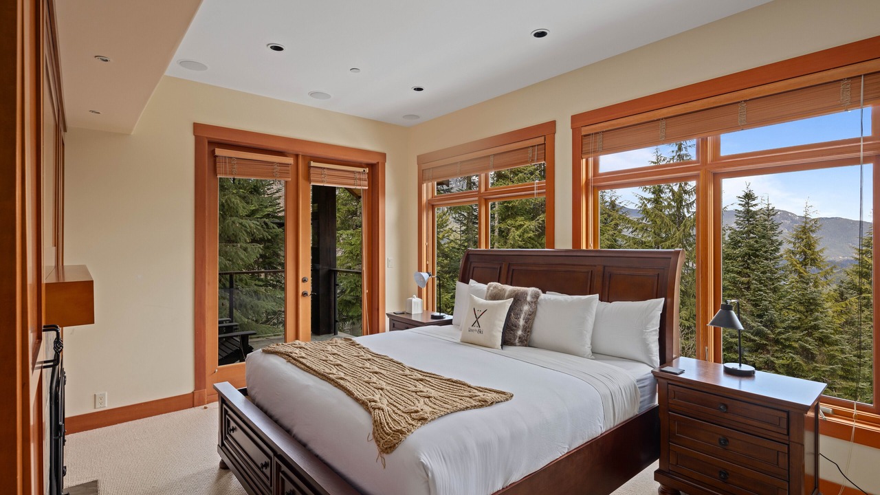 Photo of Bedroom in Whistler Creekside