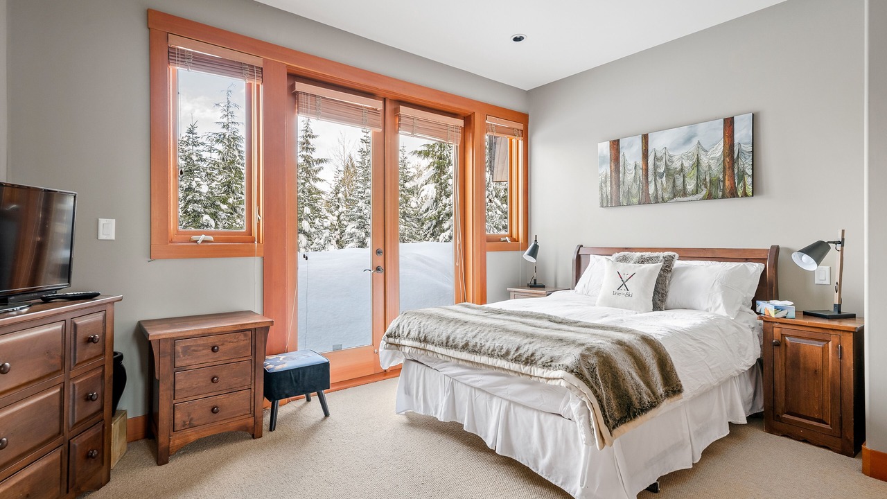 Photo of Others in Whistler Creekside