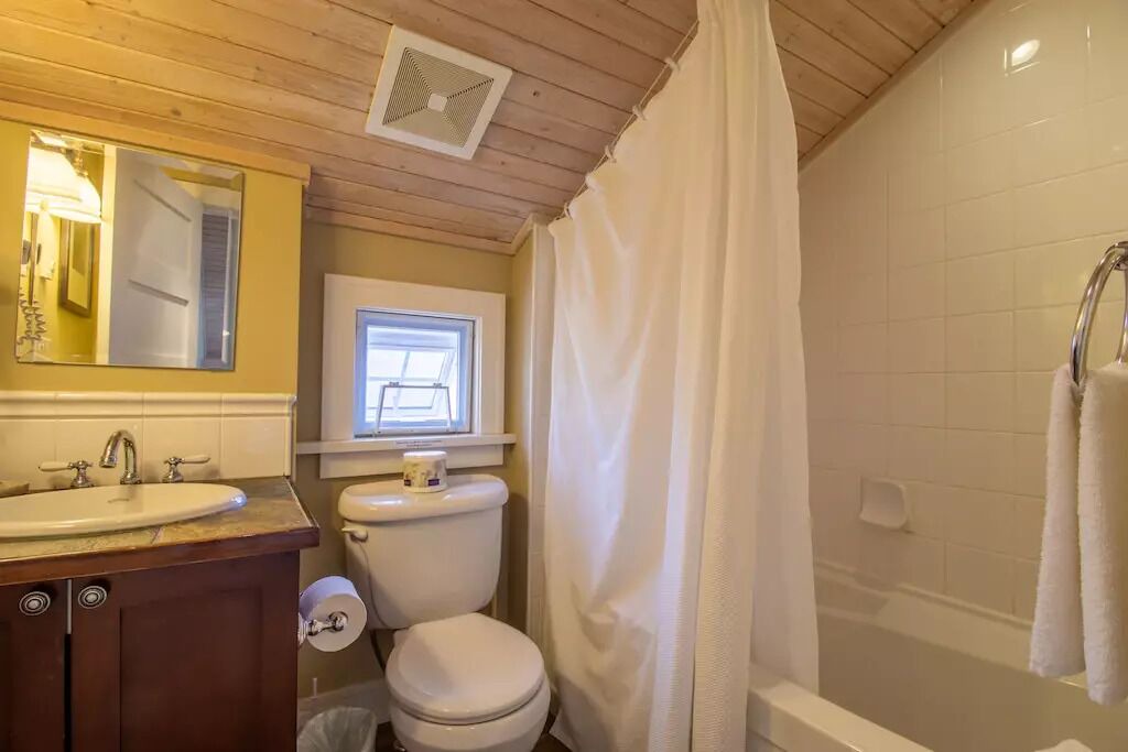 Photo of Bathroom in Pender Island