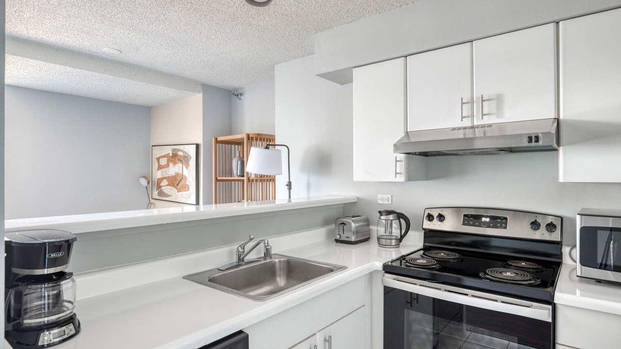 Photo of Kitchen in Streeterville