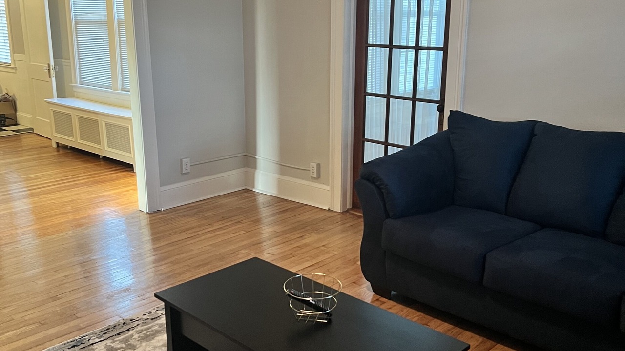 Photo of Livingroom in Hartford