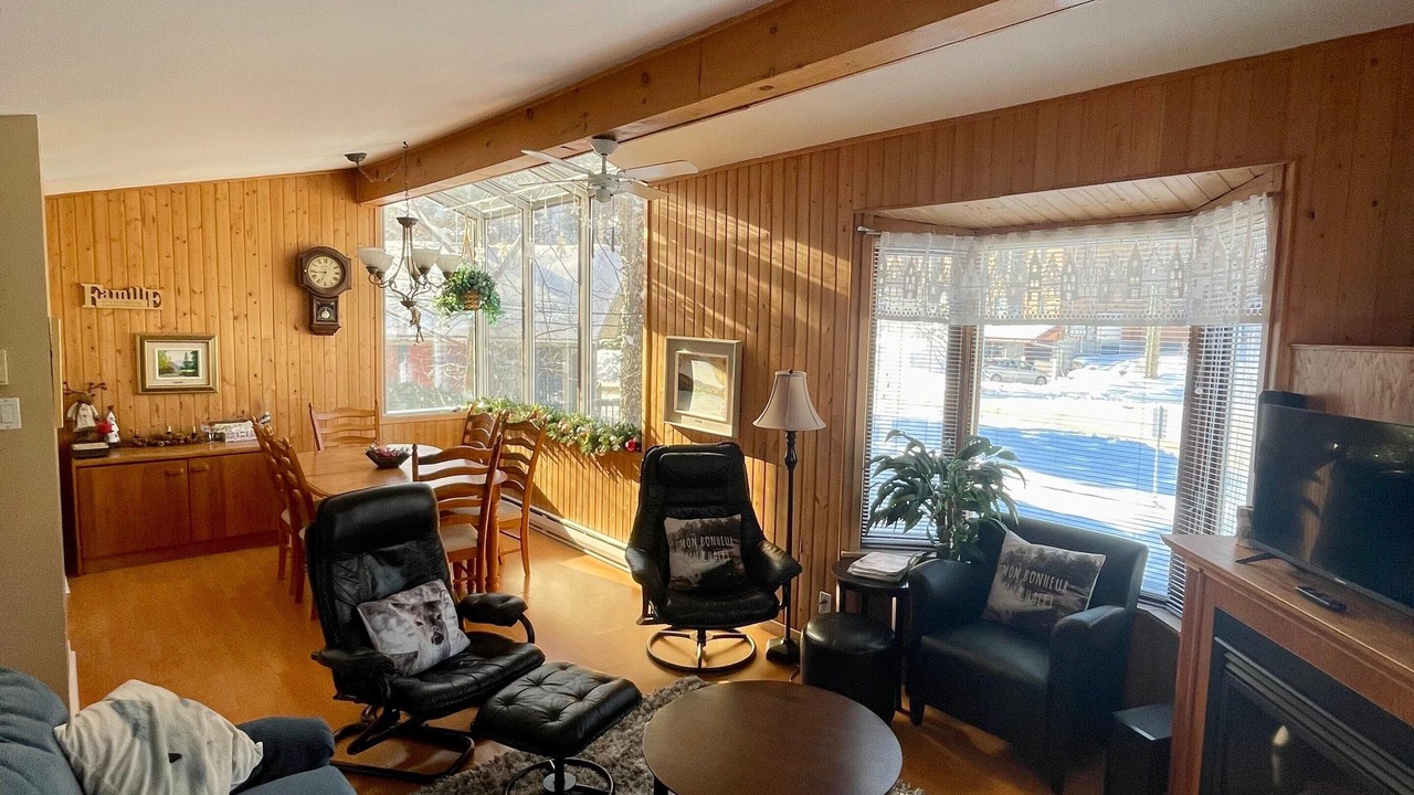 Photo of Livingroom in Stoneham