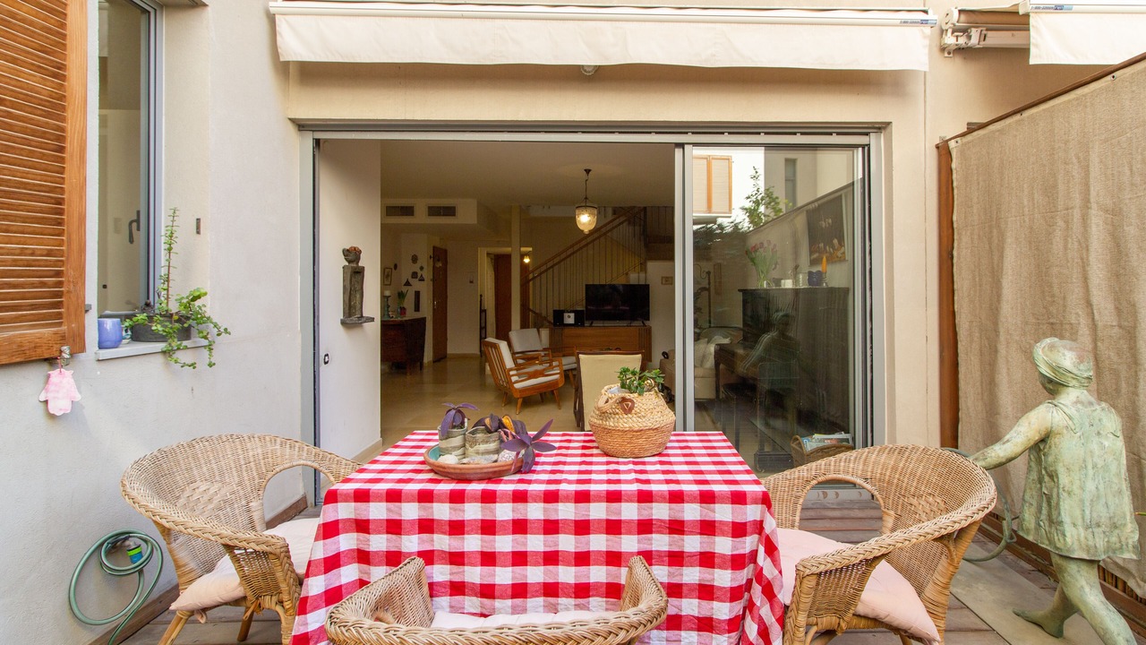 Photo of Outdoor in Tel Aviv