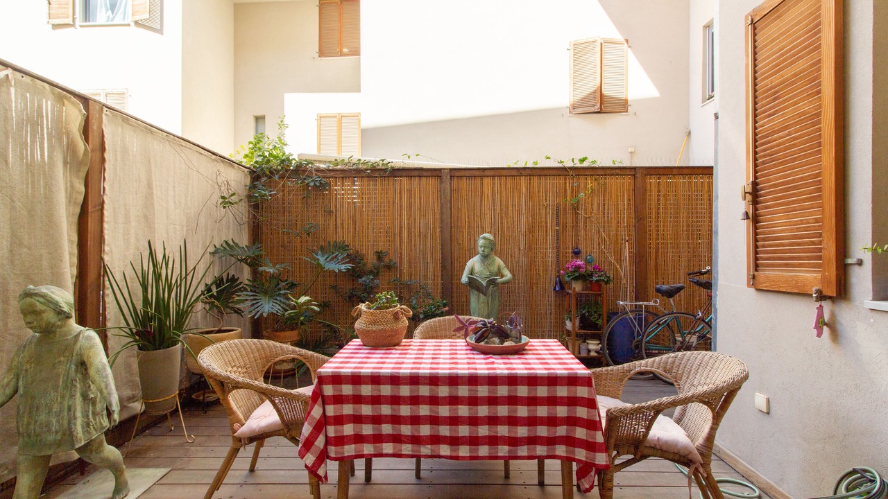 Photo of Outdoor in Tel Aviv