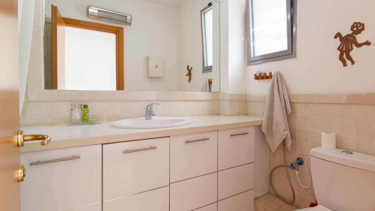 Photo of Bathroom in Tel Aviv
