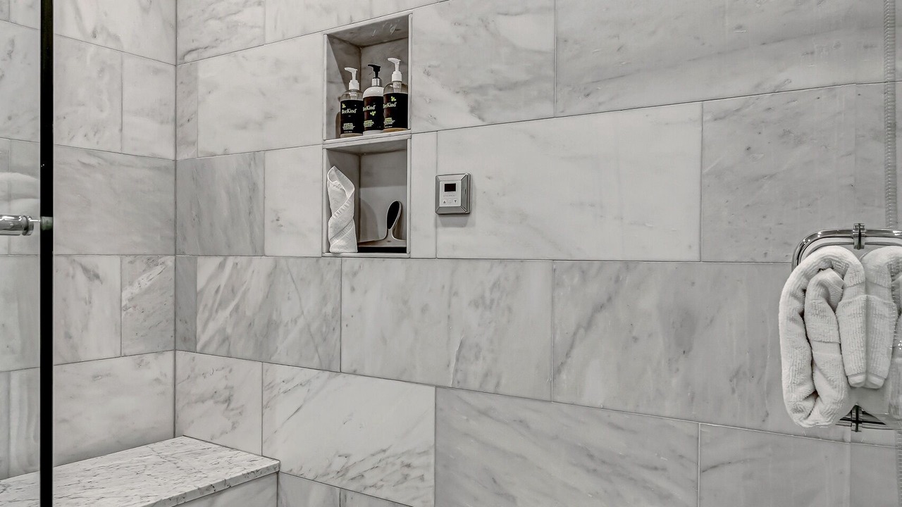 Photo of Bathroom in Wrigleyville