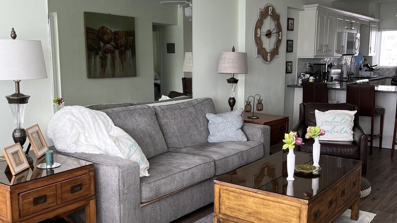 Photo of Livingroom in Discovery Bay