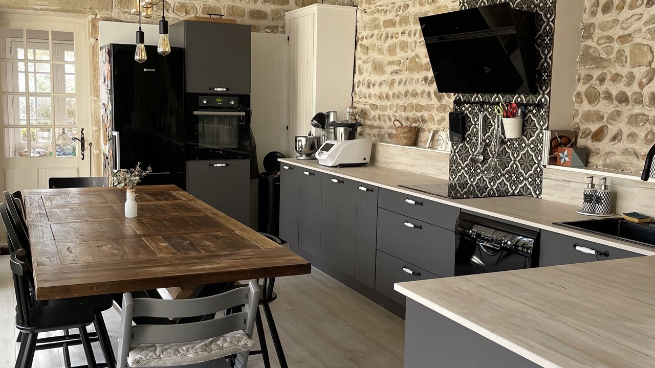 Photo of Kitchen in Saint-Donat-sur-l'Herbasse