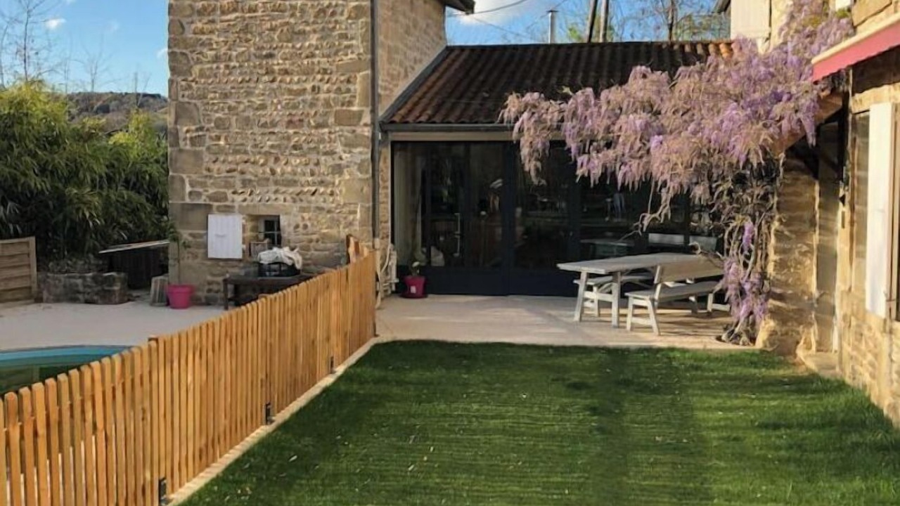 Photo of Patio Balcony in Saint-Donat-sur-l'Herbasse