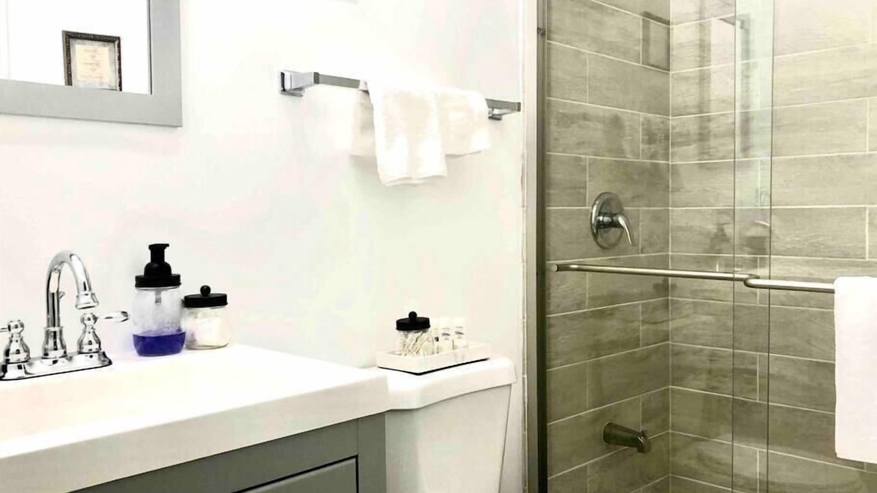 Photo of Bathroom in Forestview