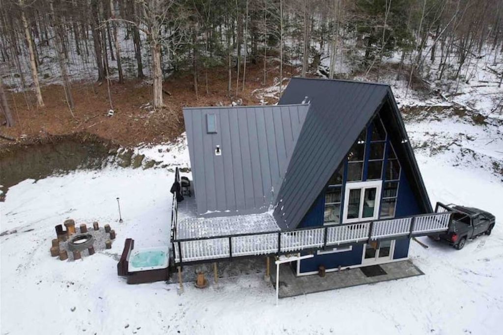 Photo of Outdoor in Pittsfield