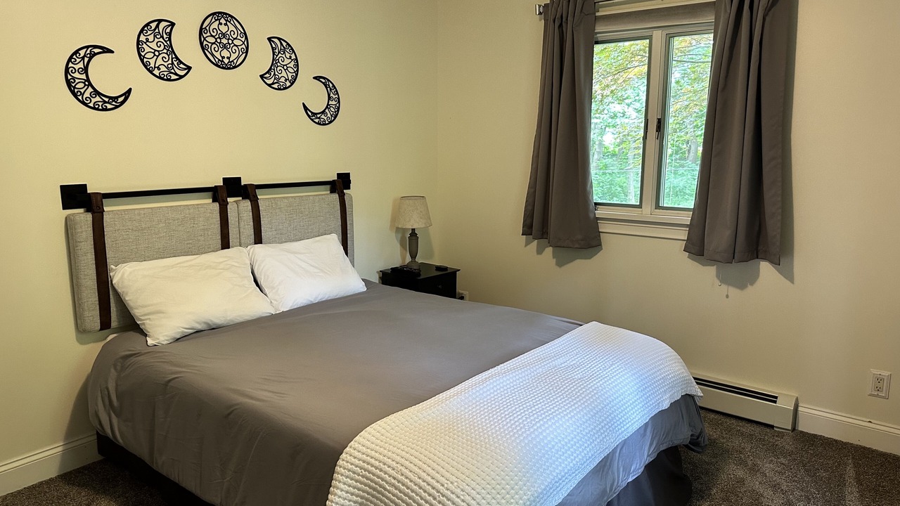 Photo of Bedroom in Montoursville