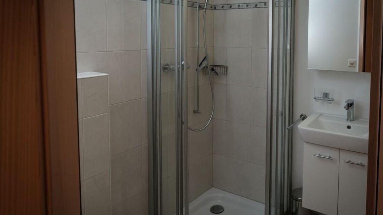 Photo of Bathroom in Taesch