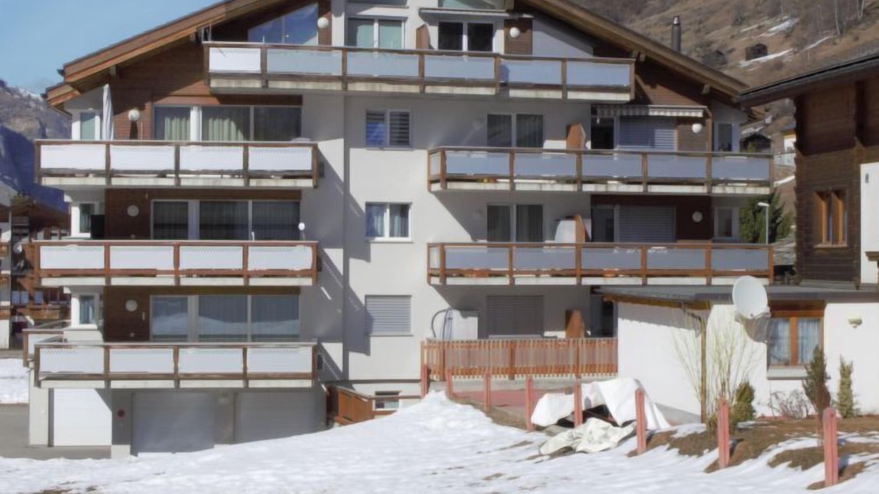 Photo of Others in Taesch