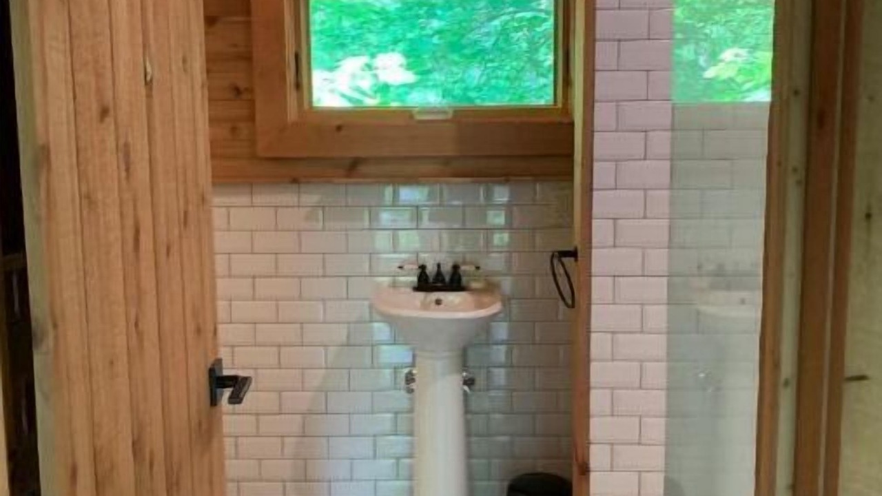 Photo of Bathroom in Clinton Corners