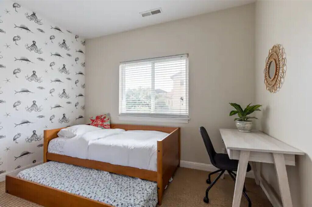 Photo of Bedroom in Sharp Park